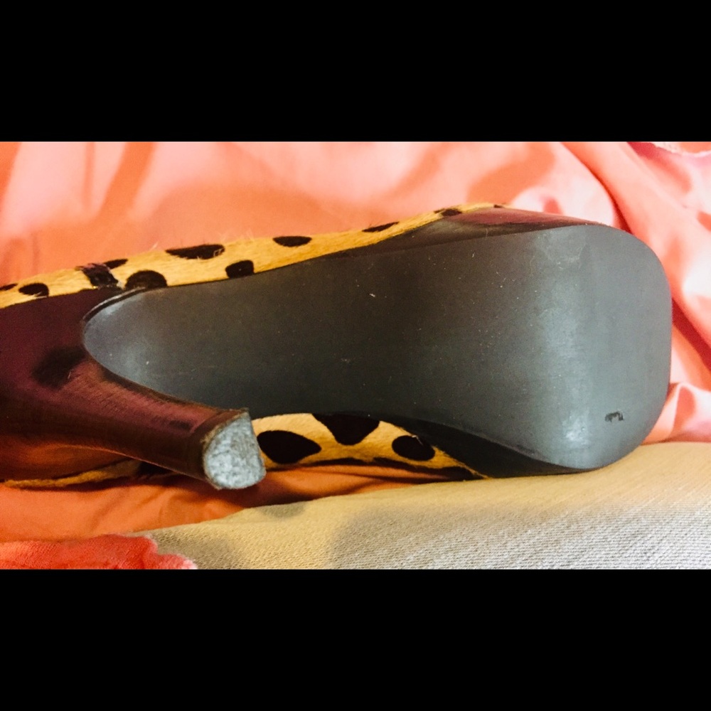 💵HP🍾🎉MICHAEL KORS 🐆 leopard print🐆 pump. - Picture 7 of 10